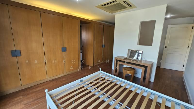 Baan Ananda, Bangkok, Sukhumvit 61, Khlong Tan Nua, Watthana, Bangkok, 3 Bedrooms, 300 sqm, Condo For Rent, by BANGKOK PROPERTY AGENTS, 500163722 - DDproperty.com