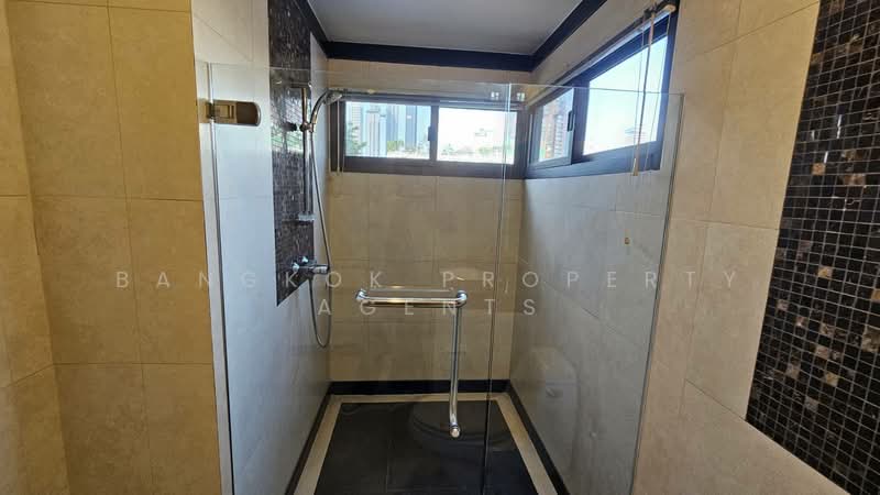 Baan Ananda, Bangkok, Sukhumvit 61, Khlong Tan Nua, Watthana, Bangkok, 3 Bedrooms, 300 sqm, Condo For Rent, by BANGKOK PROPERTY AGENTS, 500163722 - DDproperty.com