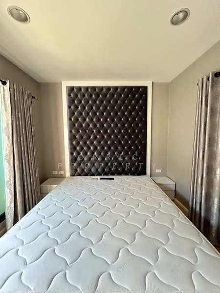 Baan Klang Muang Rattanathibet, Nonthaburi, Soi Liang Mueang Nonthaburi 10, Bang Kra So, Muang Nonthaburi, Nonthaburi, 3 Bedrooms, 150 sqm, Townhouse For Rent, by Correct Property, 500163723 - DDproperty.com