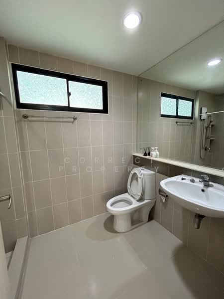 Baan Klang Muang Rattanathibet, Nonthaburi, Soi Liang Mueang Nonthaburi 10, Bang Kra So, Muang Nonthaburi, Nonthaburi, 3 Bedrooms, 150 sqm, Townhouse For Rent, by Correct Property, 500163723 - DDproperty.com