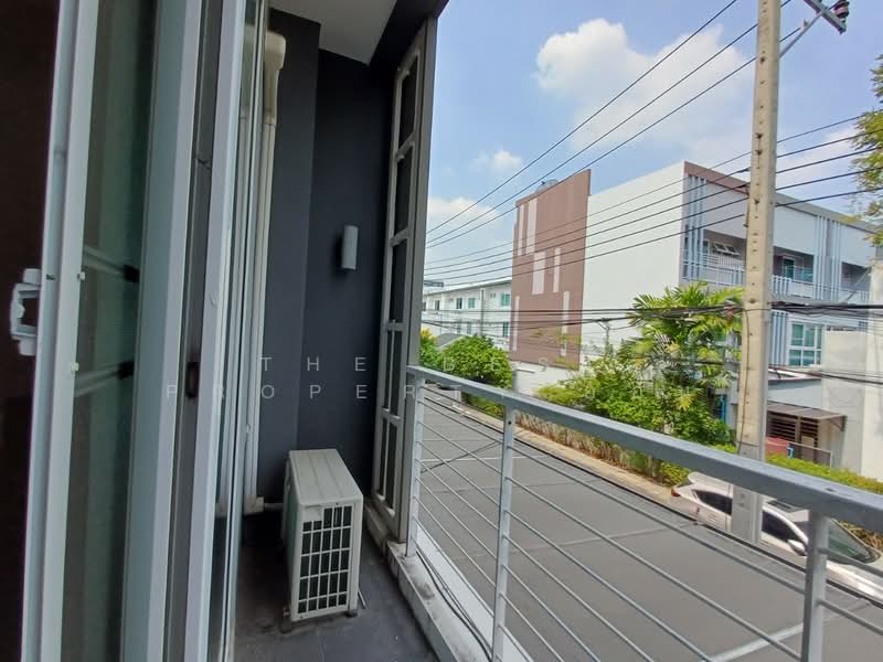 SPACE Ladprao-Mengjai, Bangkok, Pracha Uthit Road (Mengjai), Wang Thonglang, Wang Thonglang, Bangkok, 3 Bedrooms, 100 sqm, Townhouse For Sale, by The Best Property อ้อน, 500163732 - DDproperty.com