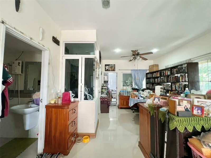 Golden Town Ramkhamhaeng-Wongwaen, Bangkok, Rat Phatthana Road, Saphan Sung, Saphan Sung, Bangkok, 4 Bedrooms, 134 sqm, Townhouse For Sale, by คุณ สุดาวรรณ พลอยแดง (แอน), 500163748 - DDproperty.com