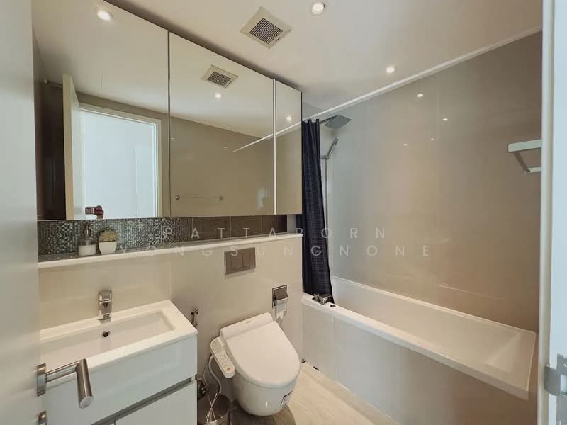 H Sukhumvit 43, Bangkok, 28 Sukhumvit 34 Road, Khlong Tan Nua, Watthana, Bangkok, 2 Bedrooms, 62 sqm, Condo For Rent, by Pattaporn Yongsungnone, 500163754 - DDproperty.com