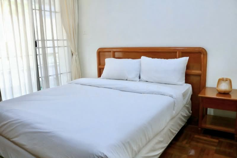 Ma Peng Seng Apartment, Bangkok, Soi Sukhumvit 31, Khlongtoei Nua, Watthana, Bangkok, 2 Bedrooms, 180 sqm, Apartment For Rent, by Pattaporn Yongsungnone, 500163764 - DDproperty.com