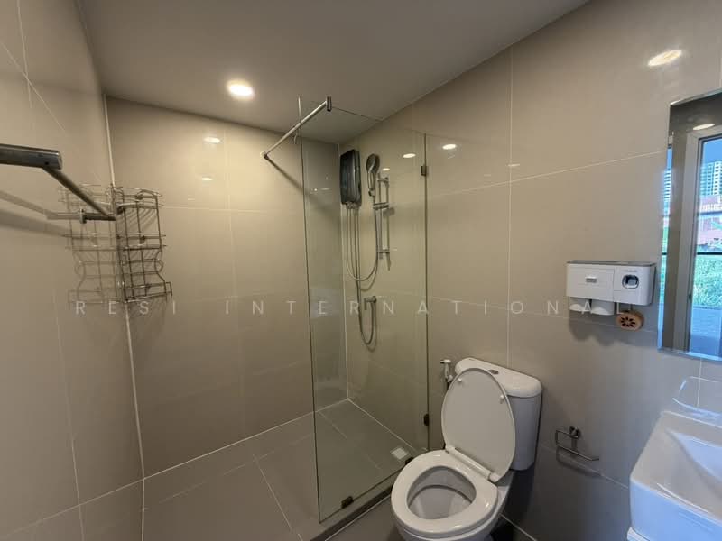 Flexi Sathorn - Charoennakorn, Bangkok, 144 Charoen Nakhon Road, Bang Lam Phu Lang, Khlong San, Bangkok, 1 Bedroom, 31 sqm, Condo For Sale, by RESI International, 500163770 - DDproperty.com