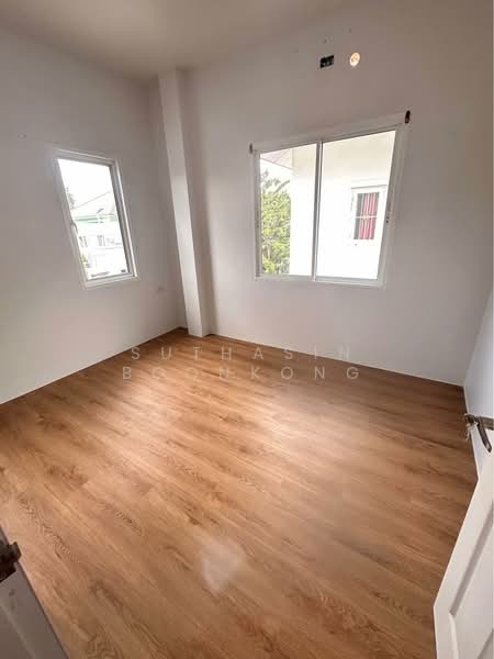 Baan Lalin The Young Executive Onnut-Wongwaen-Suwannabhumi, Bangkok, Chaloem Phrakiat Rama 9 Road, Dok Mai, Prawet, Bangkok, 4 Bedrooms, 220 sqm, Single Detached House For Sale, by Suthasin Boonkong, 500163790 - DDproperty.com