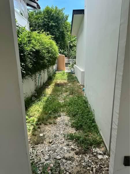 Baan Lalin The Young Executive Onnut-Wongwaen-Suwannabhumi, Bangkok, Chaloem Phrakiat Rama 9 Road, Dok Mai, Prawet, Bangkok, 4 Bedrooms, 220 sqm, Single Detached House For Sale, by Suthasin Boonkong, 500163790 - DDproperty.com