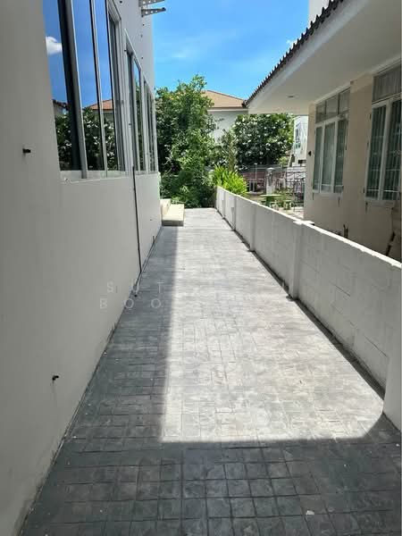 Baan Lalin The Young Executive Onnut-Wongwaen-Suwannabhumi, Bangkok, Chaloem Phrakiat Rama 9 Road, Dok Mai, Prawet, Bangkok, 4 Bedrooms, 220 sqm, Single Detached House For Sale, by Suthasin Boonkong, 500163790 - DDproperty.com