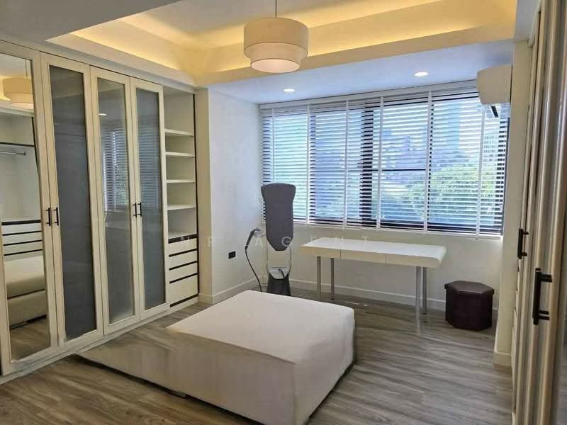 Townhouse Sukhumvit 49, Bangkok, Khlongtoei Nua, Watthana, Bangkok, 3 Bedrooms, 200 sqm, Townhouse For Rent, by NR AGENT, 500163794 - DDproperty.com