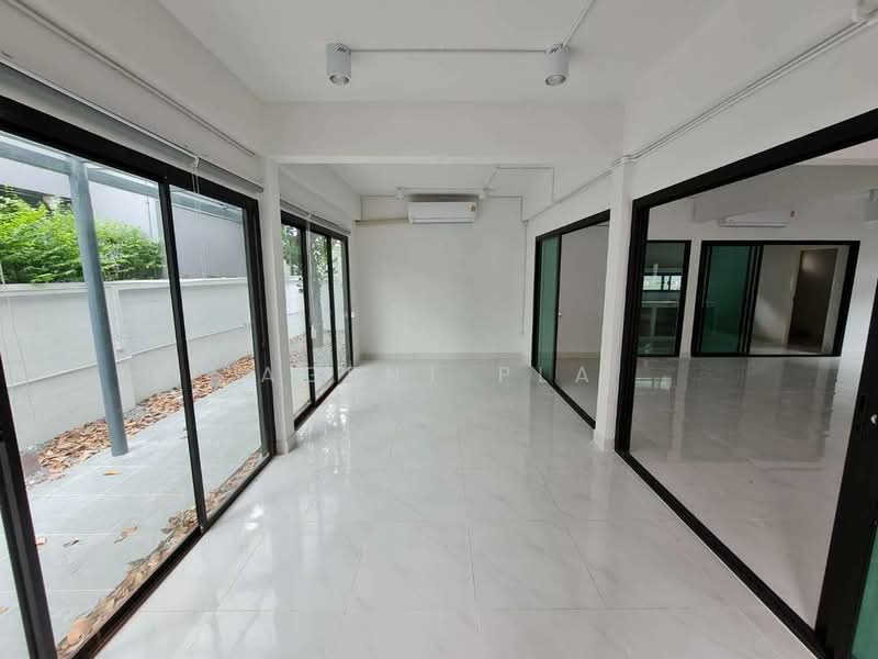 โฮมออฟฟิศ ให้เช่า ลาดพร้าว - โชคชัย 4 (SPSAD3837), กรุงเทพ, ลาดพร้าว, ลาดพร้าว, กรุงเทพ, 180 ตร.ม., บ้านเดี่ยว ให้เช่า, โดย Agent Pla, 500163812 - DDproperty.com