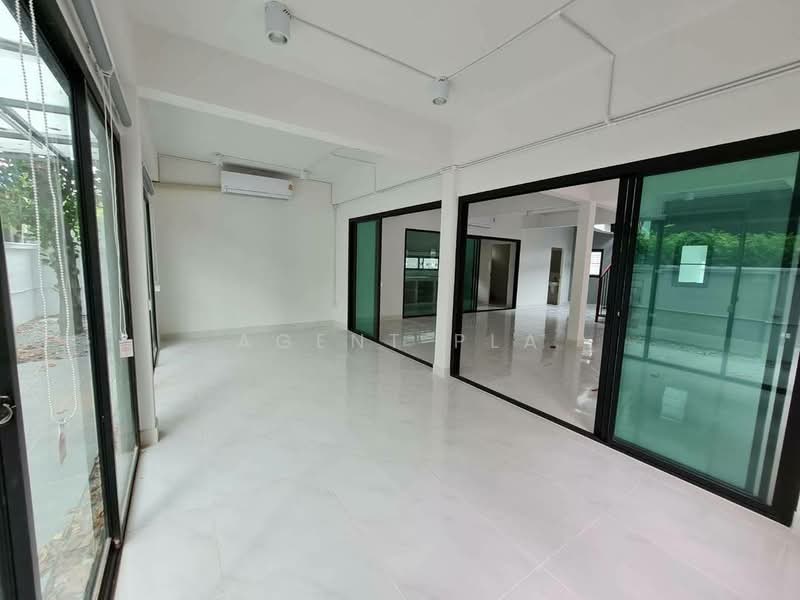 โฮมออฟฟิศ ให้เช่า ลาดพร้าว - โชคชัย 4 (SPSAD3837), กรุงเทพ, ลาดพร้าว, ลาดพร้าว, กรุงเทพ, 180 ตร.ม., บ้านเดี่ยว ให้เช่า, โดย Agent Pla, 500163812 - DDproperty.com