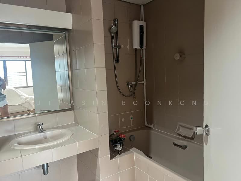 Saranjai Mansion, Bangkok, Soi Sukhumvit 6, Khlong Toei, Khlong Toei, Bangkok, 2 Bedrooms, 71 sqm, Condo For Rent, by Suthasin Boonkong, 500163845 - DDproperty.com