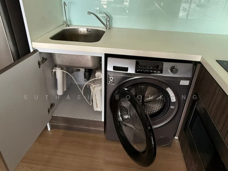Urbano Absolute Sathon-Taksin, Bangkok, 345 Charoen Nakhon 14/2 Alley, Khlong Ton Sai, Khlong San, Bangkok, 2 Bedrooms, 74 sqm, Condo For Rent, by Suthasin Boonkong, 500163871 - DDproperty.com
