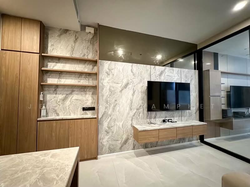 Noble Ploenchit, Bangkok, 1035 Ploenchit Road, Lumphini, Pathum Wan, Bangkok, 1 Bedroom, 45 sqm, Condo For Rent, by Jetsada Theamphet, 500163882 - DDproperty.com