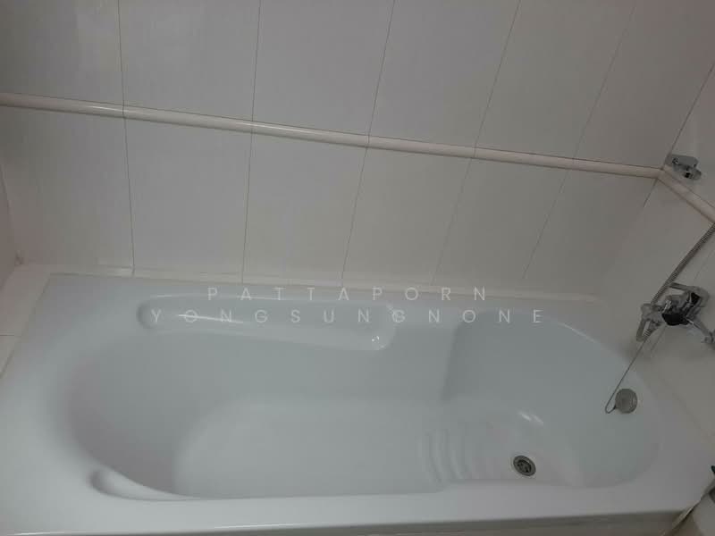 Kanta Mansion, Bangkok, 73 Soi Sukhumvit 26, Khong Tan, Khlong Toei, Bangkok, 3 Bedrooms, 265 sqm, Apartment For Rent, by Pattaporn Yongsungnone, 500163888 - DDproperty.com