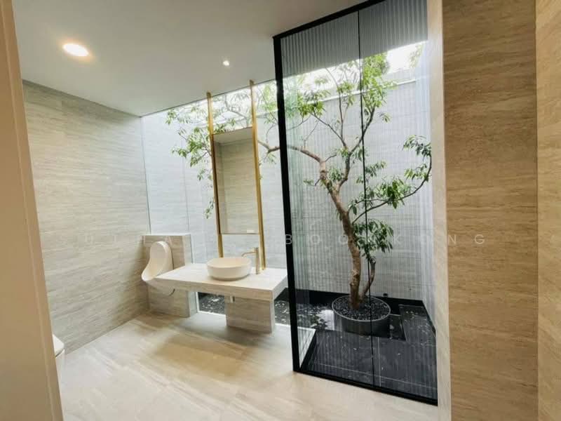 Nantawan Rama 9 - New Krungthepkreetha, Bangkok, Saphan Sung, Saphan Sung, Bangkok, 5 Bedrooms, 608 sqm, Single Detached House For Rent, by Suthasin Boonkong, 500163925 - DDproperty.com