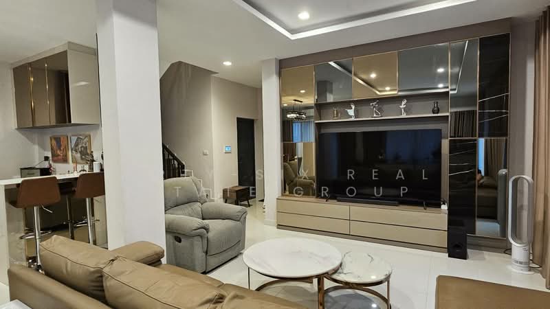 Bangkok Boulevard Rama 9 : บางกอก บูเลอวาร์ด พระราม 9, กรุงเทพ, ถนนเลียบวงแหวนกาญจนาภิเษก, สะพานสูง, สะพานสูง, กรุงเทพ, 250 ตร.ม., บ้านเดี่ยว ขาย, โดย Forty-Six Real Estate Group, 500163928 - DDproperty.com