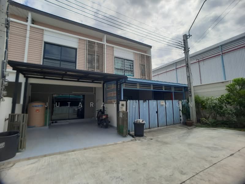 Pruksalite Lox Sukhumvit-Theparak : พฤกษาไลท์ ล็อกซ์ สุขุมวิท-เทพารักษ์, สมุทรปราการ, ซอยศรีบุญเรือง 1, บางเมืองใหม่, เมืองสมุทรปราการ, สมุทรปราการ, 100 ตร.ม., ทาวน์เฮ้าส์ ให้เช่า, โดย Jutarat Jitmun, 500163949 - DDproperty.com