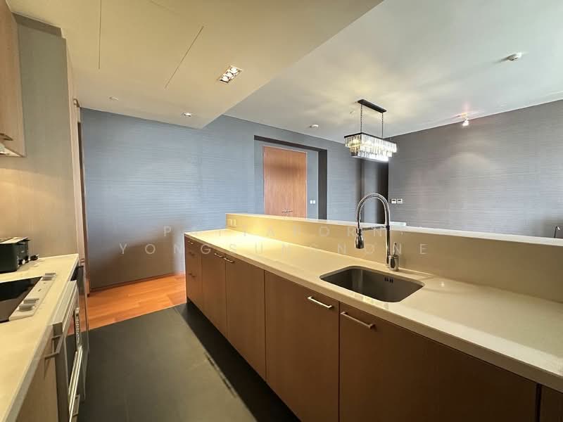 The Sukhothai Residences, Bangkok, 3 Sathorn Tai Road, Thung Maha Mek, Sathon, Bangkok, 2 Bedrooms, 174 sqm, Condo For Sale, by Pattaporn Yongsungnone, 500163957 - DDproperty.com