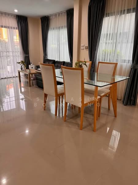 3-BR House, Bangkok, Sam Wa Tawan Ok, Khlong Sam Wa, Bangkok, 3 Bedrooms, 204 sqm, Single Detached House For Sale, by Suthasin Boonkong, 500163964 - DDproperty.com