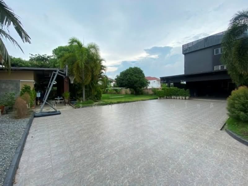 For Rent - Home office building near MRT Bang Khae, Bangkok