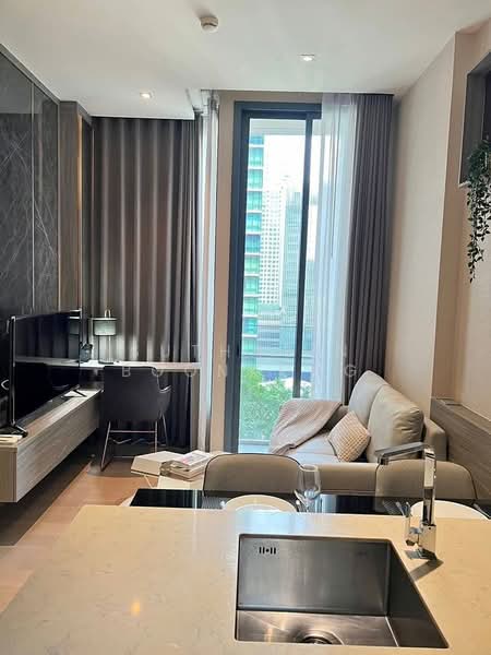 The Esse Asoke, Bangkok, 333 Soi Sukhumvit 21, Sukhumvit Road, Khlongtoei Nua, Watthana, Bangkok, 1 Bedroom, 37 sqm, Condo For Rent, by Suthasin Boonkong, 500163989 - DDproperty.com