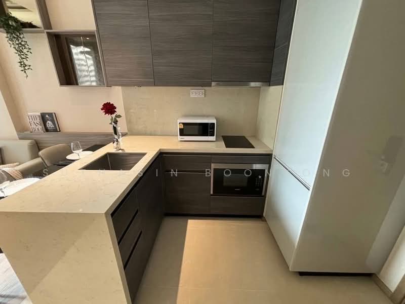 The Esse Asoke, Bangkok, 333 Soi Sukhumvit 21, Sukhumvit Road, Khlongtoei Nua, Watthana, Bangkok, 1 Bedroom, 37 sqm, Condo For Rent, by Suthasin Boonkong, 500163989 - DDproperty.com