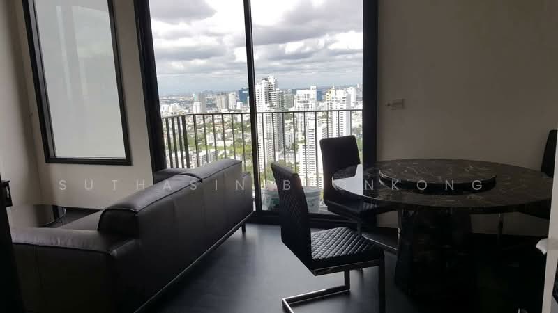 The Edge Sukhumvit 23, Bangkok, 6 Soi Sukhumvit 23, Khlongtoei Nua, Watthana, Bangkok, 2 Bedrooms, 63 sqm, Condo For Rent, by Suthasin Boonkong, 500164029 - DDproperty.com
