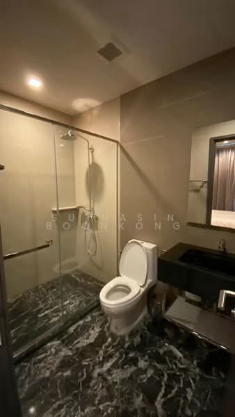 The Edge Sukhumvit 23, Bangkok, 6 Soi Sukhumvit 23, Khlongtoei Nua, Watthana, Bangkok, 2 Bedrooms, 63 sqm, Condo For Rent, by Suthasin Boonkong, 500164029 - DDproperty.com