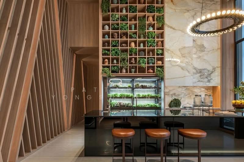 Oka Haus Sukhumvit 36, Bangkok, 3399 Rama 4 Road, Khong Tan, Khlong Toei, Bangkok, 2 Bedrooms, 50 sqm, Condo For Sale, by Pattaporn Yongsungnone, 500164042 - DDproperty.com