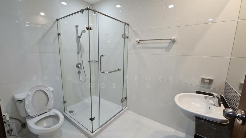 The Residence Sukhumvit 24, Bangkok, Soi Sukhumvit 24, Khong Tan, Khlong Toei, Bangkok, 5 Bedrooms, 640 sqm, Condo For Rent, by BANGKOK PROPERTY AGENTS, 500164045 - DDproperty.com