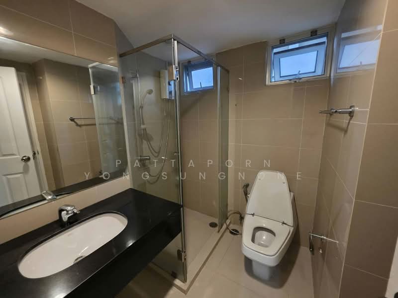 Belle Grand Rama 9, Bangkok, 131 Rama 9 Road, Huai Khwang, Huai Khwang, Bangkok, 3 Bedrooms, 141 sqm, Condo For Sale, by Pattaporn Yongsungnone, 500164068 - DDproperty.com