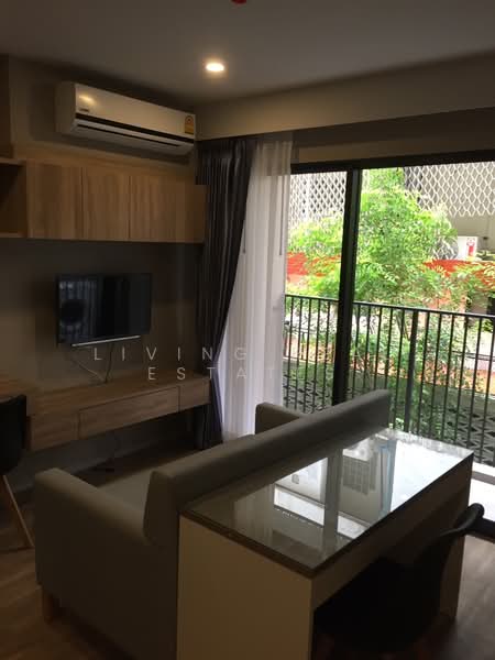 Blossom Condo @ Sathorn-Charoenrat : บลอสซั่ม คอนโด สาทร-เจริญราษฎร์, กรุงเทพ, ถนนเจริญราษฎร์, ทุ่งวัดดอน, สาทร, กรุงเทพ, 30 ตร.ม., คอนโด ให้เช่า, โดย Living Real Estates, 500164075 - DDproperty.com