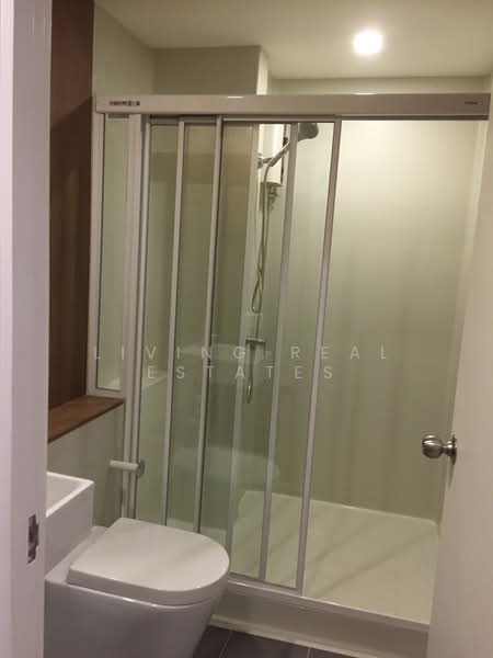 Blossom Condo @ Sathorn-Charoenrat, Bangkok, Charoen Rat Road, Thung Wat Don, Sathon, Bangkok, 1 Bedroom, 30 sqm, Condo For Rent, by Living Real Estates, 500164075 - DDproperty.com