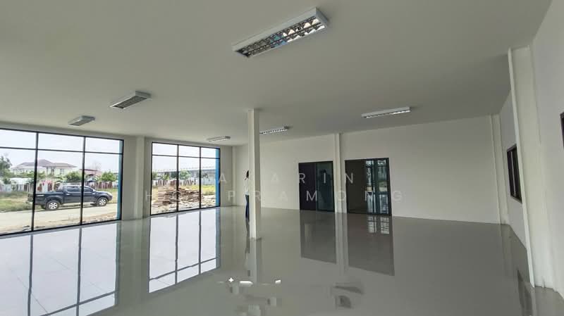 ให้เช่าโกดัง โชร์รูม แคราย กระทุ่มแบน สมุทรสาคร 2,137 ตร.ม, สมุทรสาคร, แคราย, กระทุ่มแบน, สมุทรสาคร, 2,137 ตร.ม., โกดัง-โรงงาน ให้เช่า, โดย Jakarin Houpramong, 500164078 - DDproperty.com