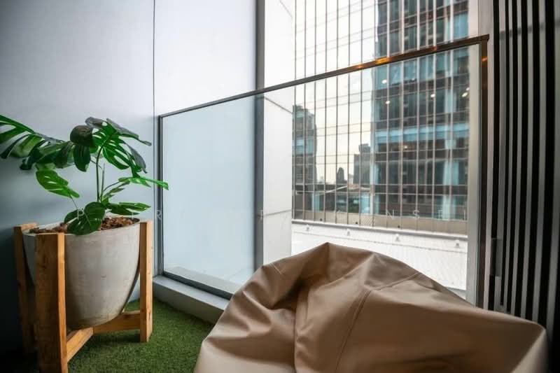 The Esse at Singha Complex, Bangkok, 1788 New Petchaburi Rd, Khlongtoei Nua, Watthana, Bangkok, 1 Bedroom, 36 sqm, Condo For Rent, by Patraporn Kansri, 500164080 - DDproperty.com