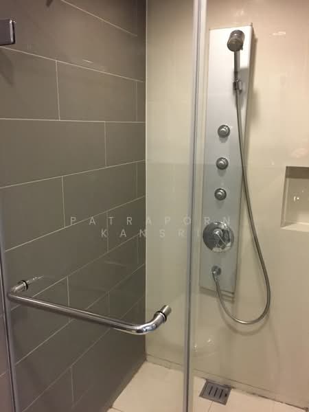 IDEO Morph 38, Bangkok, 88 Sukhumvit Road, Phra Kanong, Khlong Toei, Bangkok, 1 Bedroom, 34 sqm, Condo For Rent, by Patraporn Kansri, 500164085 - DDproperty.com