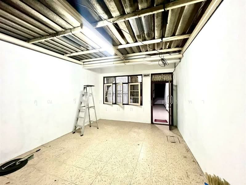 ทาวน์เฮ้าส์ 2 ชั้น 18 ตร.ว. หมู่บ้านบางบัว ซอยวิภาวดี60แยก18, Bangkok, Tha Rang, Bang Khen, Bangkok, 2 Bedrooms, 100 sqm, Townhouse For Sale, by คุณ วีนัสรา บุตรพา (เมล), 500164118 - DDproperty.com