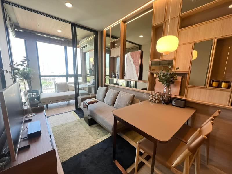 The Issara Sathorn : ดิ อิสสระ สาทร, Bangkok, ถนนจันทน์, Thung Maha Mek, Sathon, Bangkok, 1 Bedroom, 38 sqm, Condo For Sale, by Pattaporn Yongsungnone, 500164128 - DDproperty.com