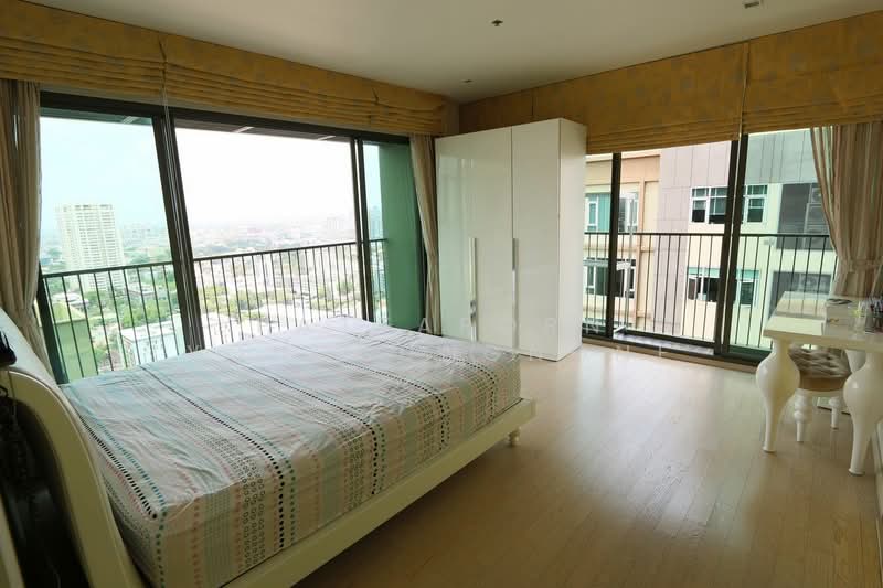 Noble Solo, Bangkok, 988 Thong Lo, Khlong Tan Nua, Watthana, Bangkok, 2 Bedrooms, 84 sqm, Condo For Sale, by Pattaporn Yongsungnone, 500164137 - DDproperty.com