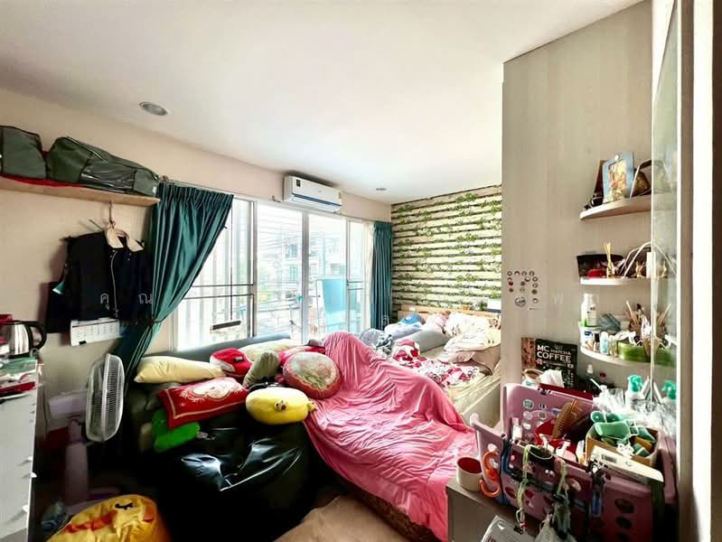 Baan Klang Muang Rama 9-Ramkhmahaeng, Bangkok, Soi Ramkhamhaeng 39, Phlapphla, Wang Thonglang, Bangkok, 3 Bedrooms, 120 sqm, Townhouse For Sale, by คุณ วีนัสรา บุตรพา (เมล), 500164184 - DDproperty.com