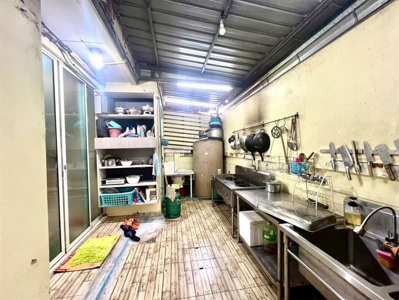 Baan Klang Muang Rama 9-Ramkhmahaeng, Bangkok, Soi Ramkhamhaeng 39, Phlapphla, Wang Thonglang, Bangkok, 3 Bedrooms, 120 sqm, Townhouse For Sale, by คุณ วีนัสรา บุตรพา (เมล), 500164184 - DDproperty.com