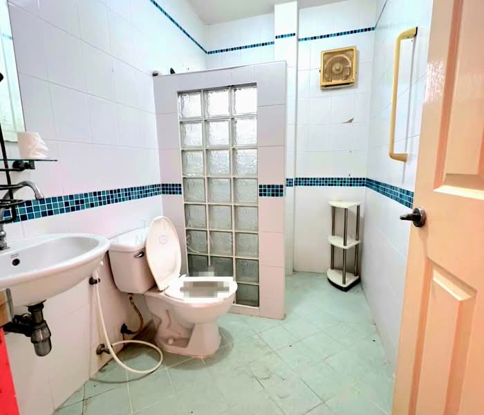 กัลปพฤกษ์ รีเจนท์ ( อ่อนนุช-วงแหวน ), Bangkok, Dok Mai, Prawet, Bangkok, 4 Bedrooms, 180 sqm, Single Detached House For Sale, by Thanitcha Kangkasuwanno, 500164195 - DDproperty.com