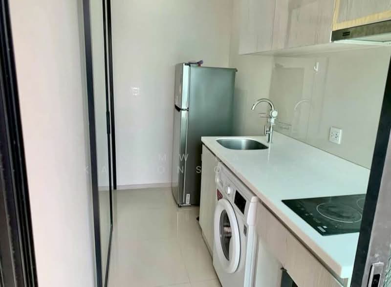 Life Asoke, Bangkok, Asoke-Dindang Road, Bang Kapi, Huai Khwang, Bangkok, 1 Bedroom, 30 sqm, Condo For Sale, by Amwika Karoonsombat, 500164196 - DDproperty.com