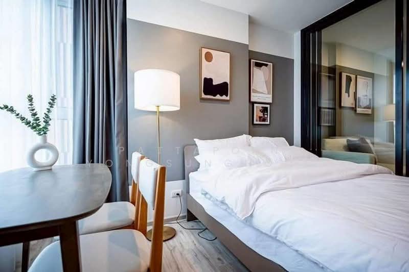 XT Huaikhwang, Bangkok, 244 Ratchadaphisek Road, Huai Khwang, Huai Khwang, Bangkok, Studio, 30 sqm, Condo For Sale, by Pattaporn Yongsungnone, 500164208 - DDproperty.com