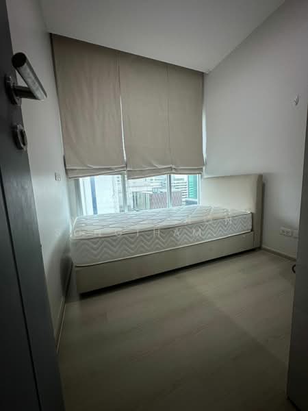 Life Ratchadapisek, Bangkok, 279 Ratchadapisaek Road, Huai Khwang, Huai Khwang, Bangkok, 2 Bedrooms, 65 sqm, Condo For Rent, by Ratchanon Songthammakul, 500164222 - DDproperty.com