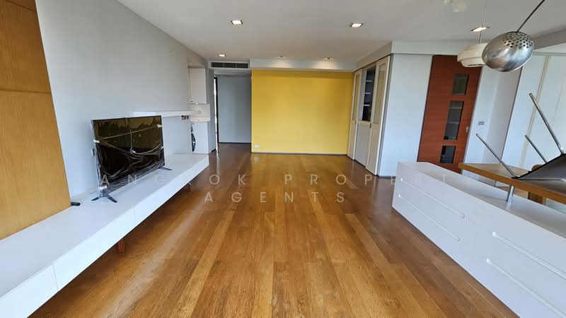 Ficus Lane, Bangkok, Soi Sukhumvit 44/1, Phra Kanong, Khlong Toei, Bangkok, 2 Bedrooms, 137 sqm, Condo For Rent, by BANGKOK PROPERTY AGENTS, 500164228 - DDproperty.com