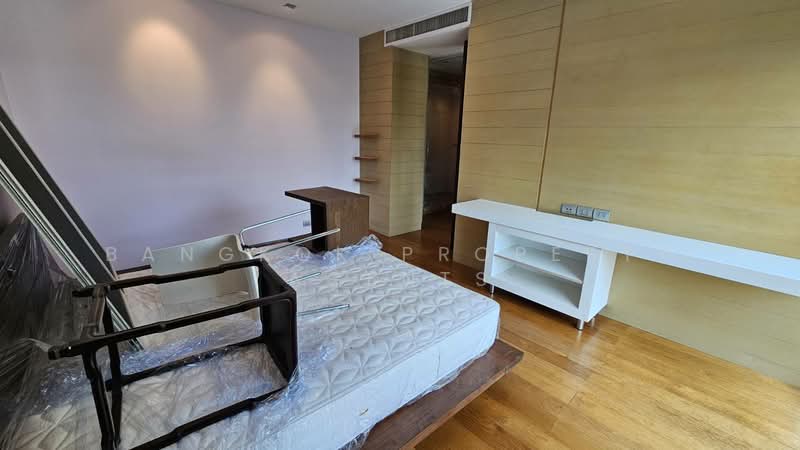 Ficus Lane, Bangkok, Soi Sukhumvit 44/1, Phra Kanong, Khlong Toei, Bangkok, 2 Bedrooms, 137 sqm, Condo For Rent, by BANGKOK PROPERTY AGENTS, 500164228 - DDproperty.com