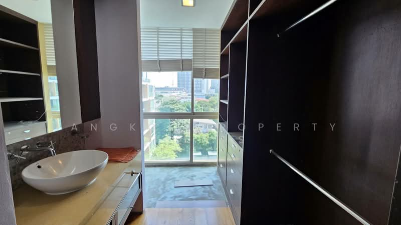 Ficus Lane, Bangkok, Soi Sukhumvit 44/1, Phra Kanong, Khlong Toei, Bangkok, 2 Bedrooms, 137 sqm, Condo For Rent, by BANGKOK PROPERTY AGENTS, 500164228 - DDproperty.com