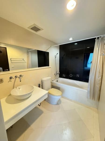 The Address Sukhumvit 42, Bangkok, 39 Soi Barbot 1, Sukhumvit Road, Phra Kanong, Khlong Toei, Bangkok, 1 Bedroom, 45 sqm, Condo For Sale, by Ratchanon Songthammakul, 500164233 - DDproperty.com